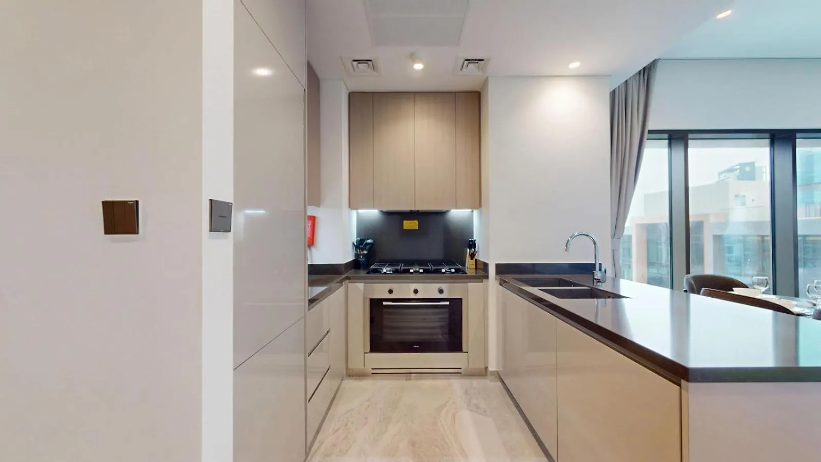 Apartment Peninsula - Modern Two Bedroom In Business Bay Dubai